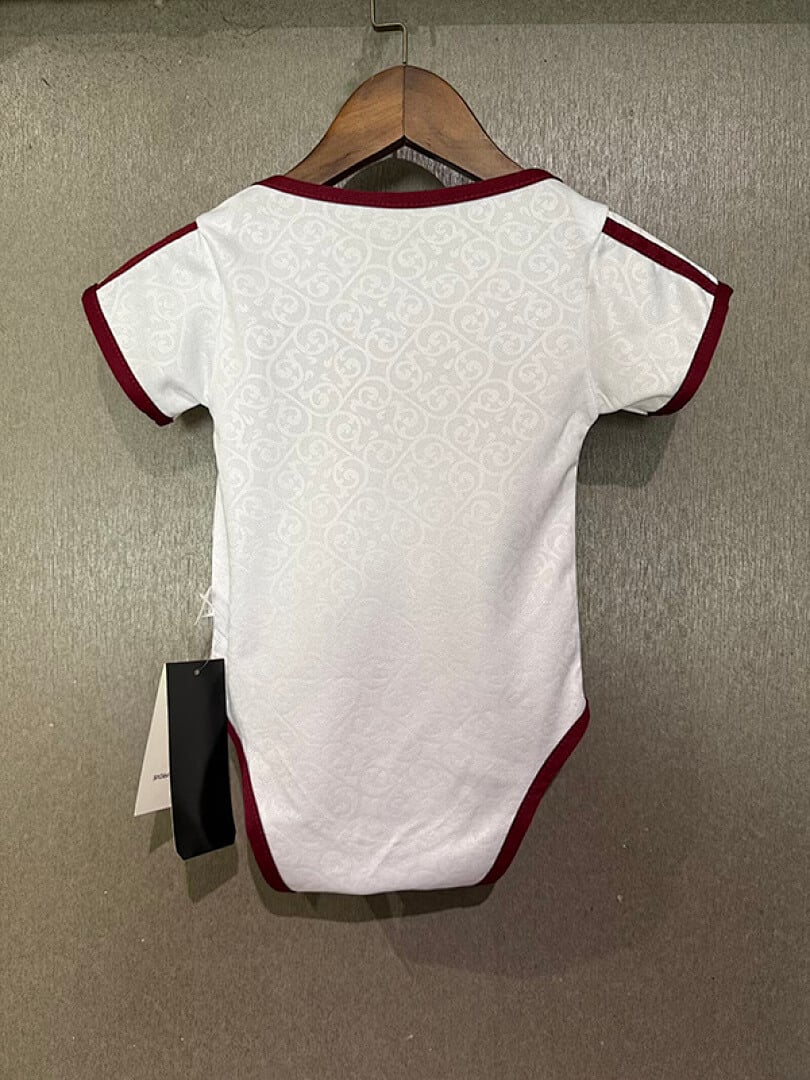 Spain 2026/27 Away Baby Jersey