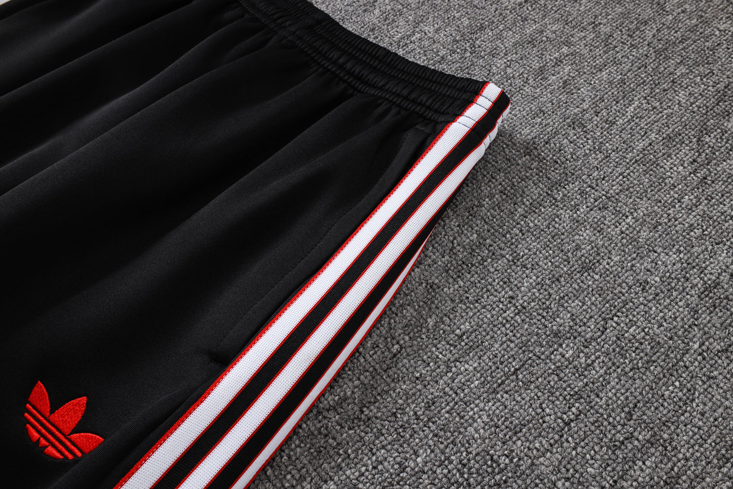 Manchester United 2026/27 Full-Zip Tracksuit
