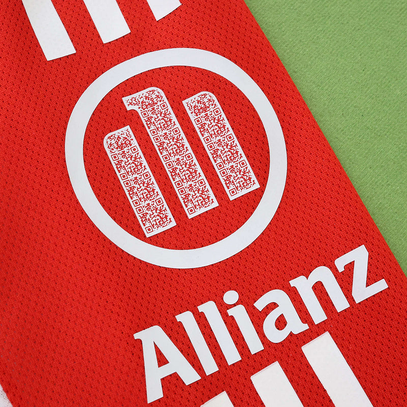 Bayern Munich Player Jersey Home 2025/26 - Long Sleeve