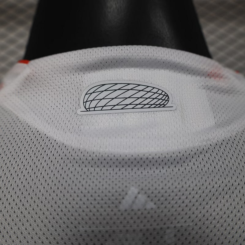 Bayern Munich Player Jersey Away 2025/26- Long Sleeve