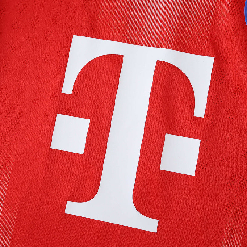 Bayern Munich Player Jersey Home 2025/26 - Long Sleeve