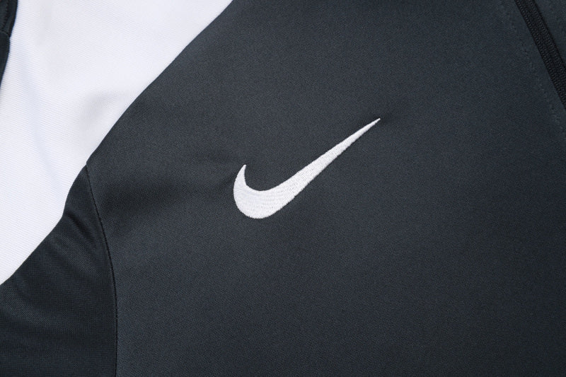 Chelsea Pre-Match Black Tracksuit 25/26