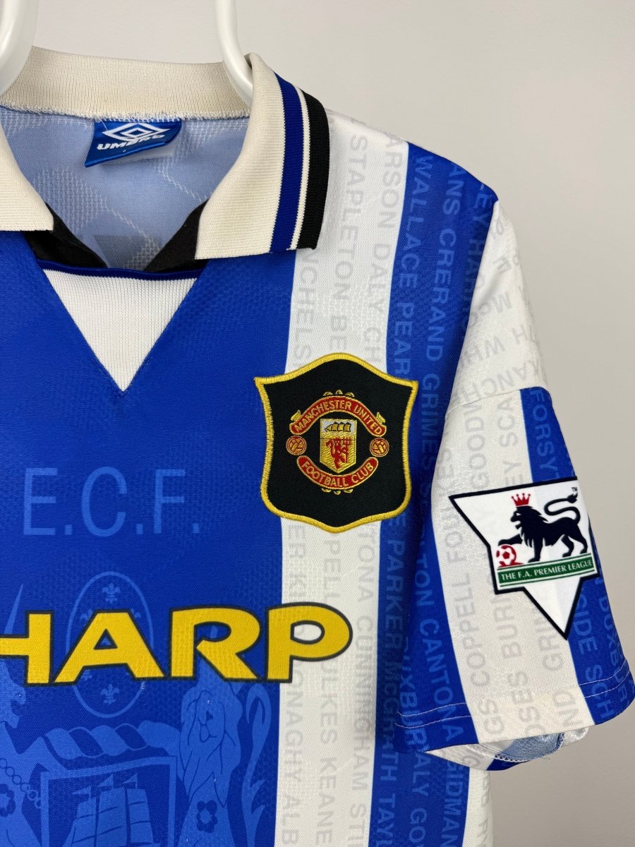 David Beckham - Manchester United 1995/96 away shirt 🏴