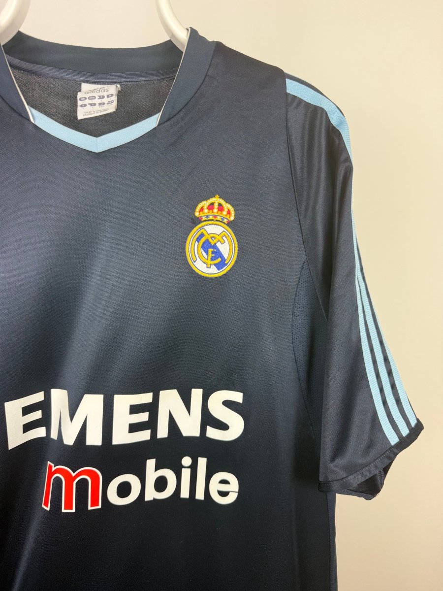 David Beckham - Real Madrid 2003/04 away shirt 🏴