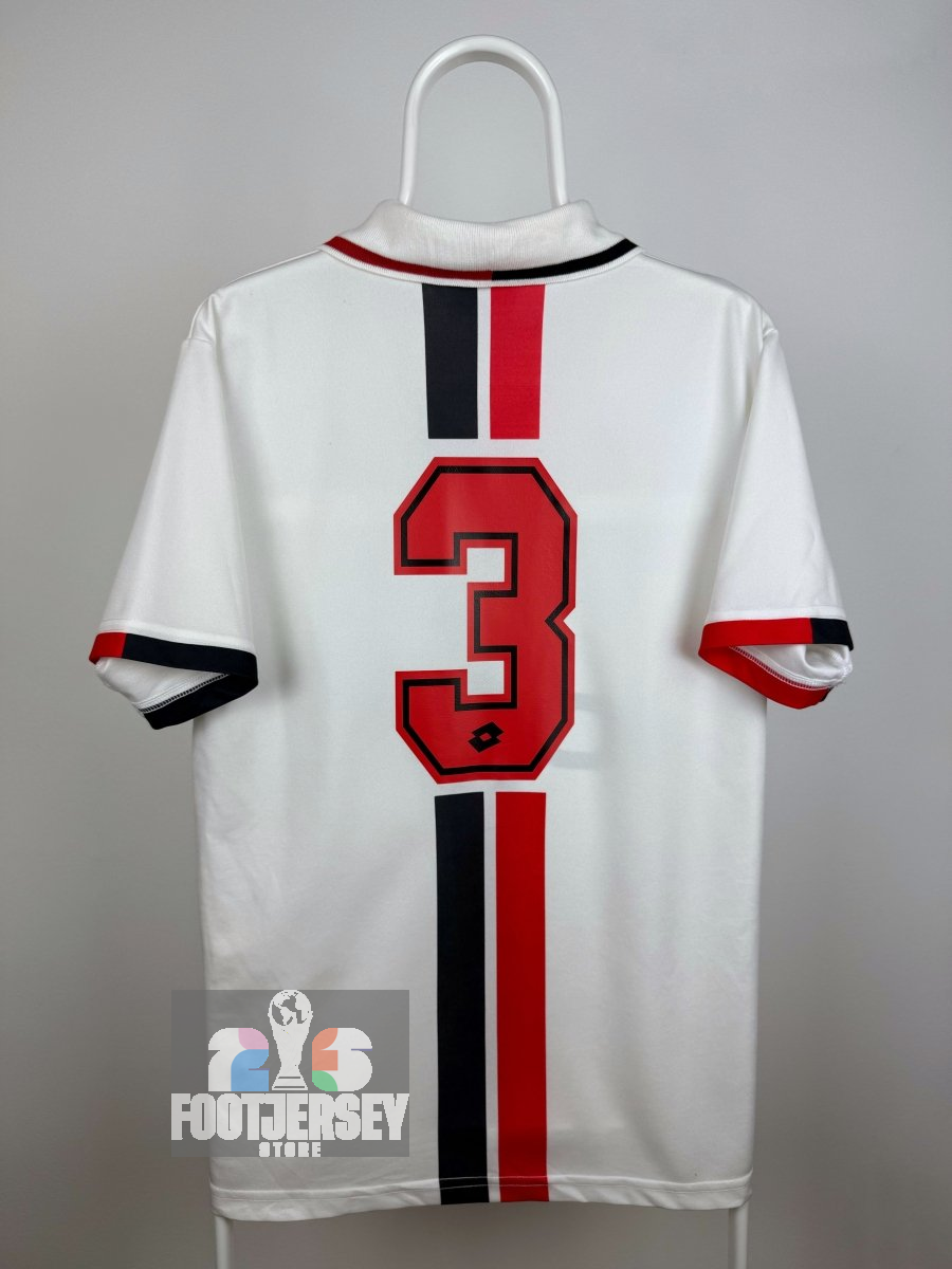 Paolo Maldini - AC Milan 1995/96 away shirt ๐ฎ๐น
