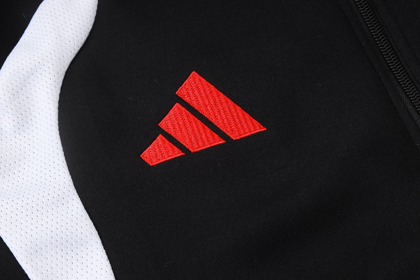 Liverpool 2026/27 Full -Zip TrackSuit