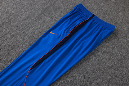 Tracksuit 26