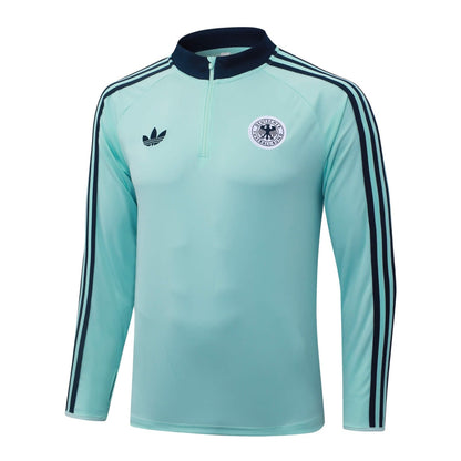 Tracksuit 26