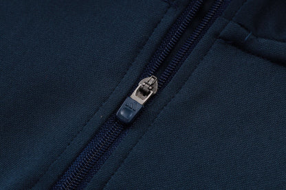 Tracksuit 25