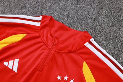 Tracksuit 26