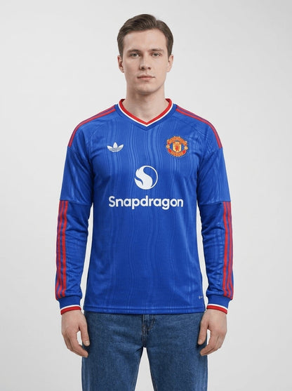 Manchester United 2026/27 Away Long Sleeve Jersey