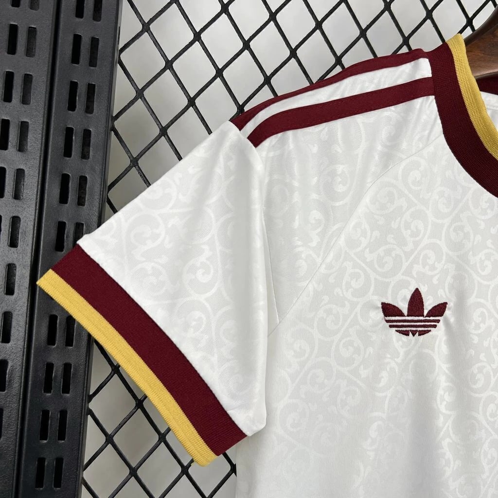 Spain 2026/27 Away Kit Kids