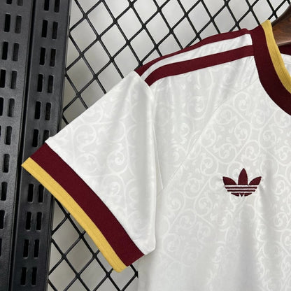 Away 26/27 Kids Kit