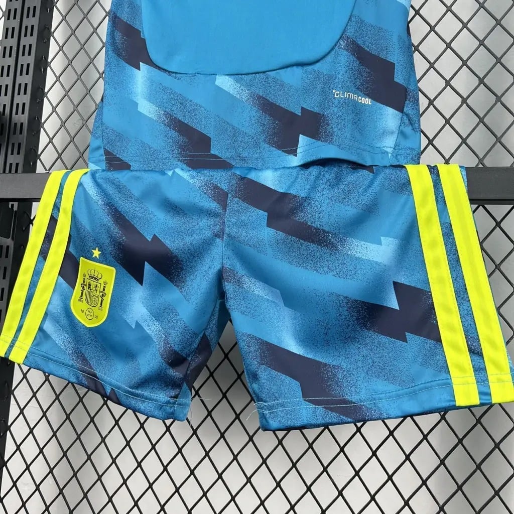 Spain 2026/27 Home Goalkeeper Kit Kids