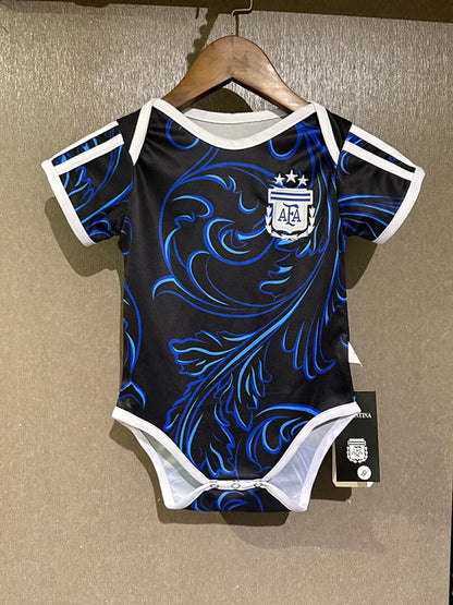 Away 26/27 Baby Kit