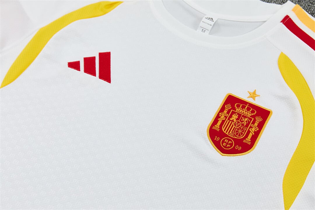 Spain 2026/2027 Training Kit