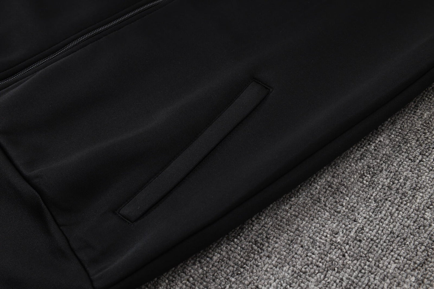 Manchester United 2026/27 Full-Zip Tracksuit