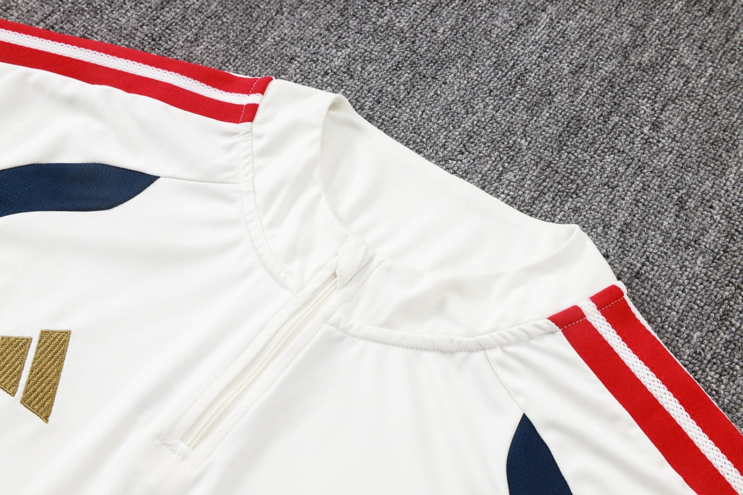Bayern 2026/27 Half-Zip TrackSuit