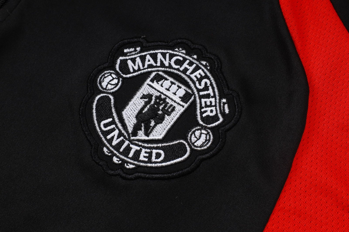 Manchester United 2026/27 Half-Zip TrackSuit