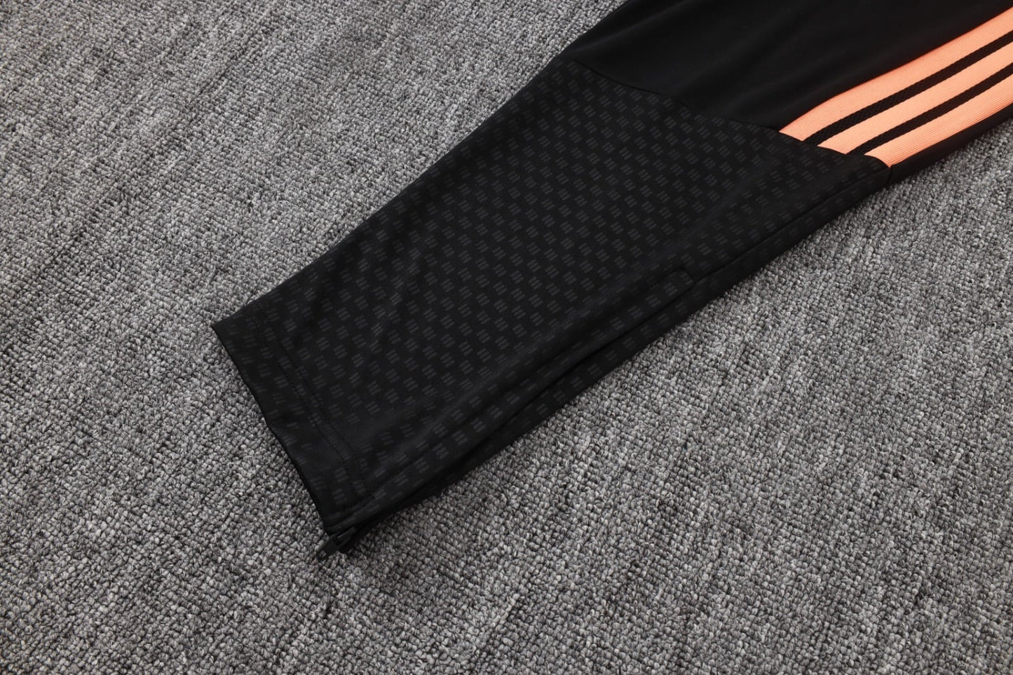 Arsenal 2026/27 Half-Zip TrackSuit