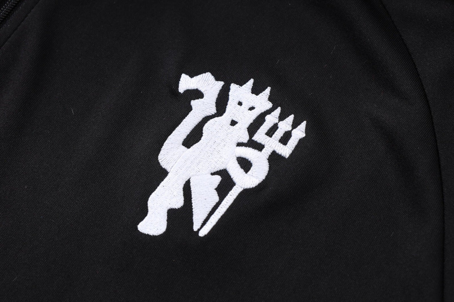 Manchester United 2026/27 Half-Zip TrackSuit