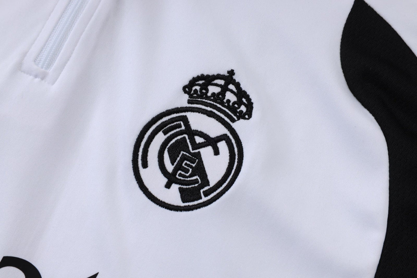 Real Madrid 2026/27 Half-Zip Tracksuit