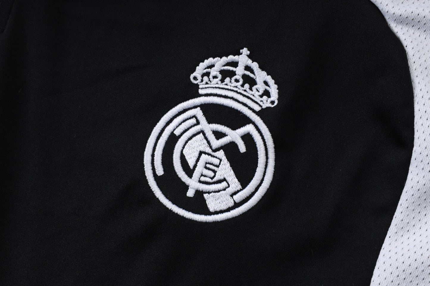 Real Madrid 2026/27 Half-Zip TrackSuit