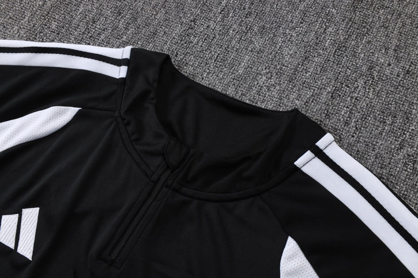 Real Madrid 2026/27 Half-Zip TrackSuit