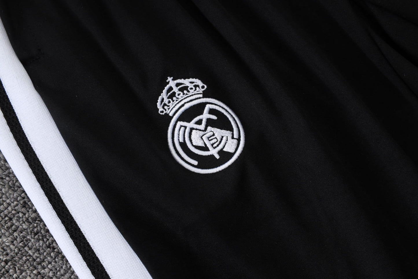Real Madrid 2026/27 Half-Zip TrackSuit