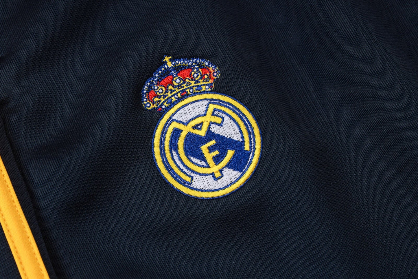 Real Madrid 2026/27 Full-Zip Tracksuit