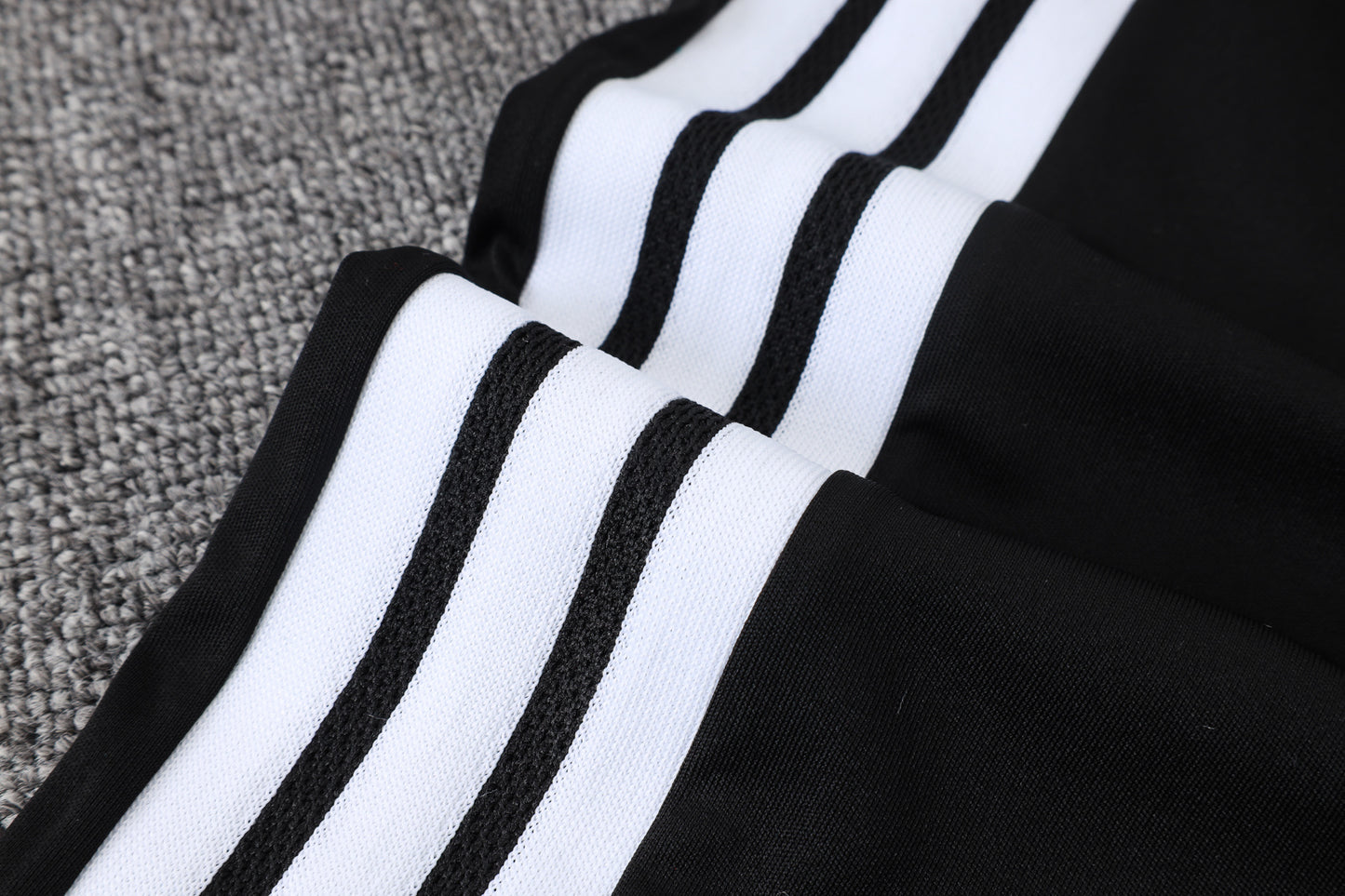 Inter Miami 2026/27 Half-Zip TrackSuit