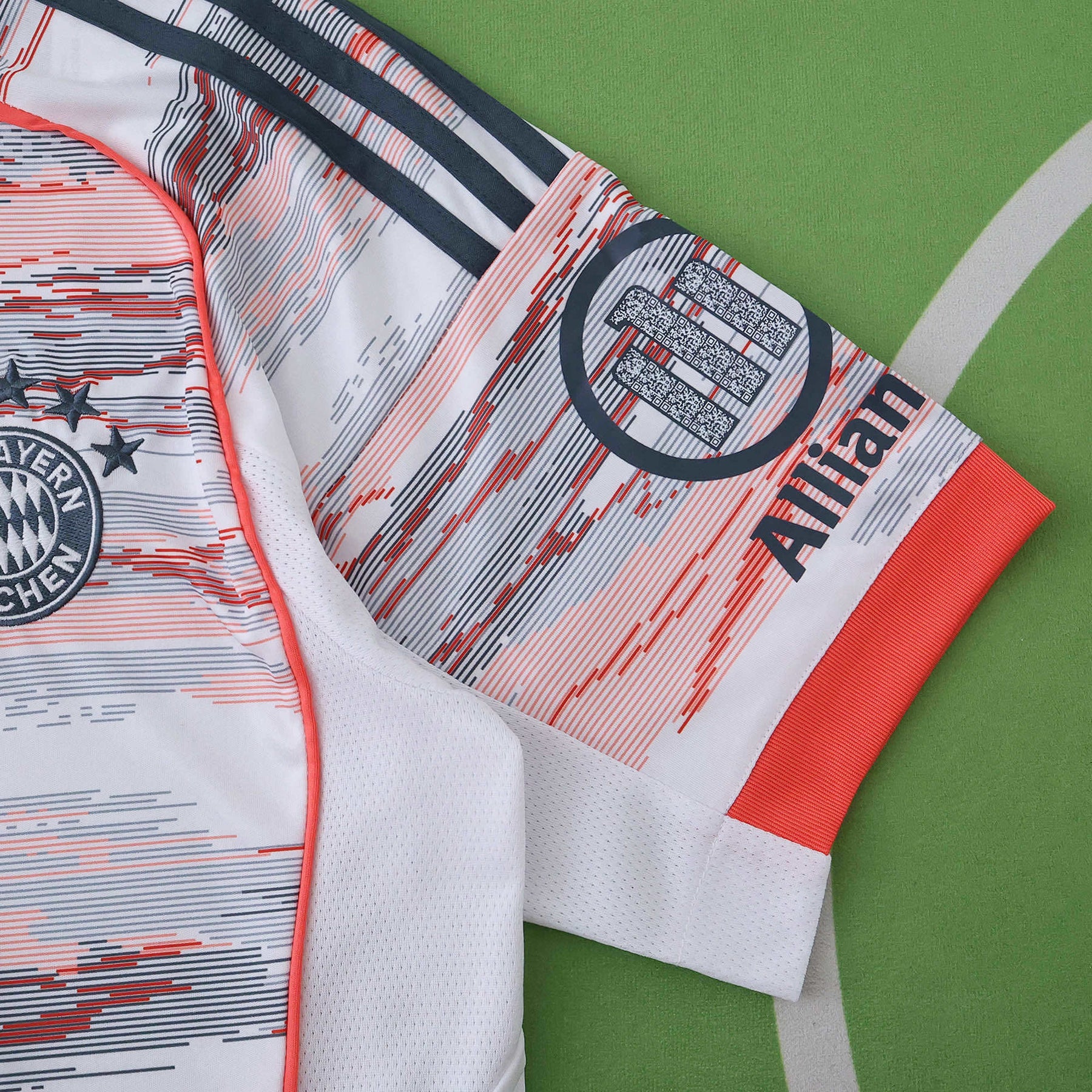 COMBO Bayern Munich 2025/26 - BLACK NOVEMBER