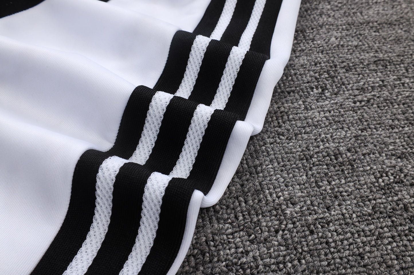 Liverpool 2026/27 Full -Zip TrackSuit