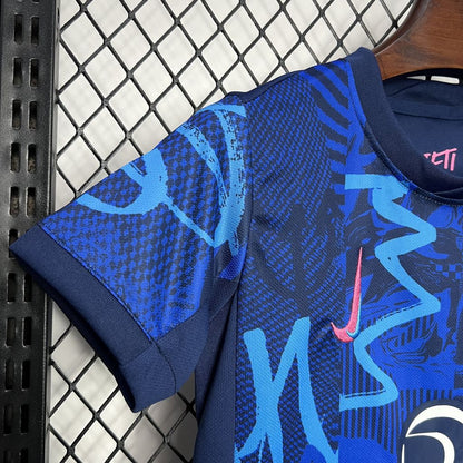 Third 24/25 Kids Kit