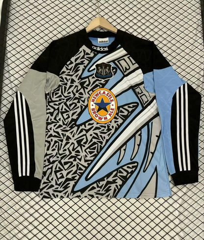 Retro Goalkeeper 95/96 Men's Long Sleeve Jersey