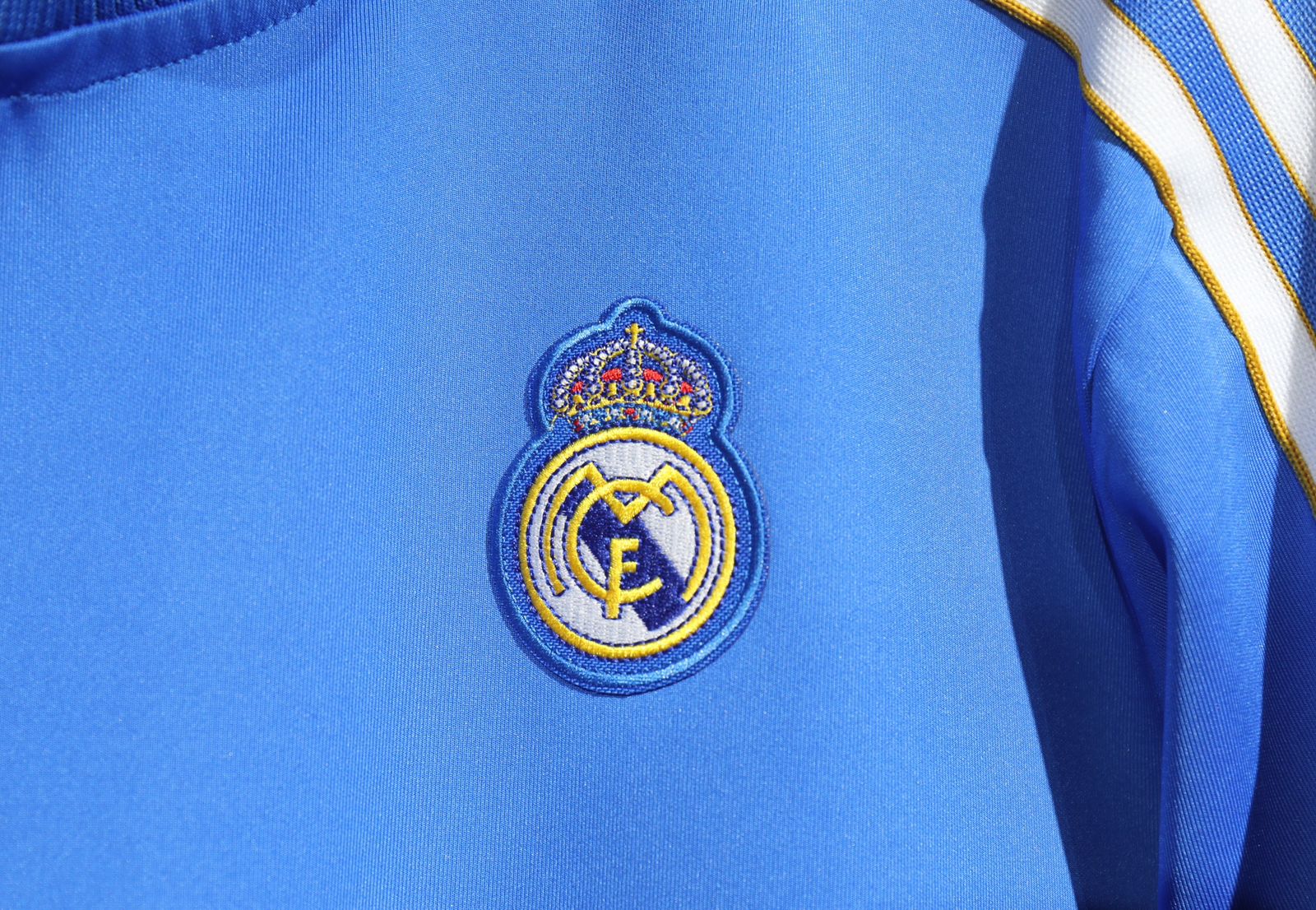 Real Madrid 25/26 Terrace Icons Set