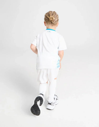 Home 24/25 Kids Kit