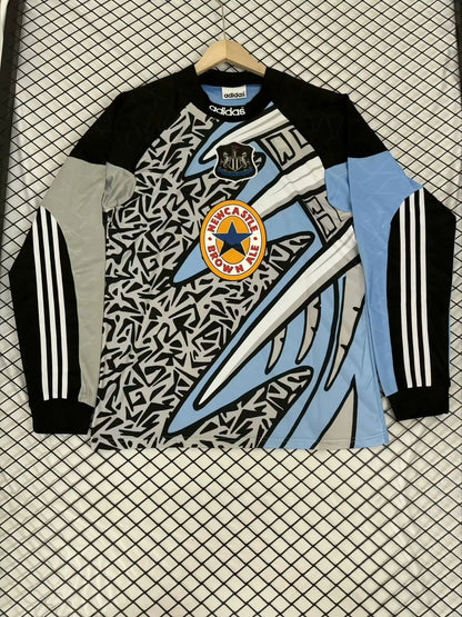 Retro Goalkeeper 95/96 Men's Long Sleeve Jersey