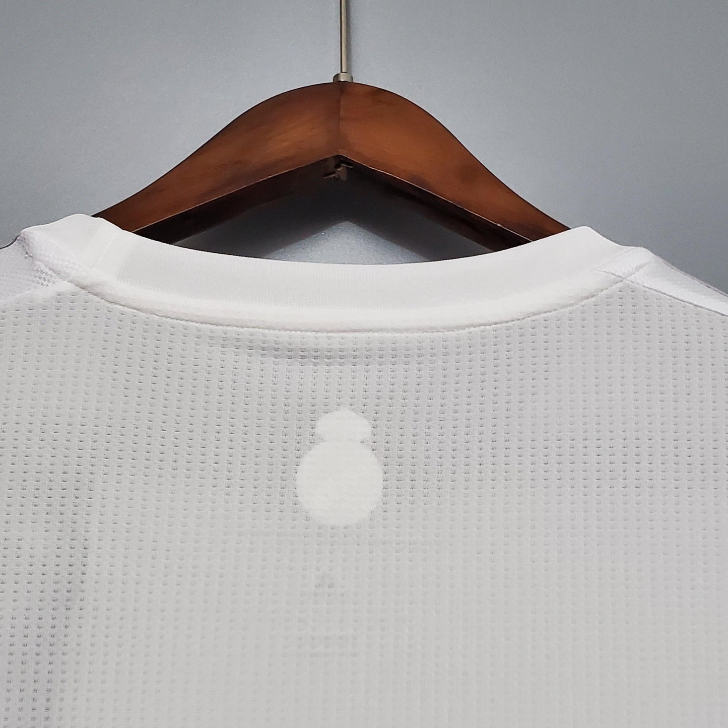 Real Madrid Retro Home Jersey 2015/2016