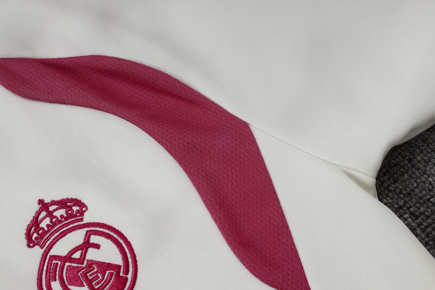 Real Madrid 2026/27 Full-Zip Tracksuit