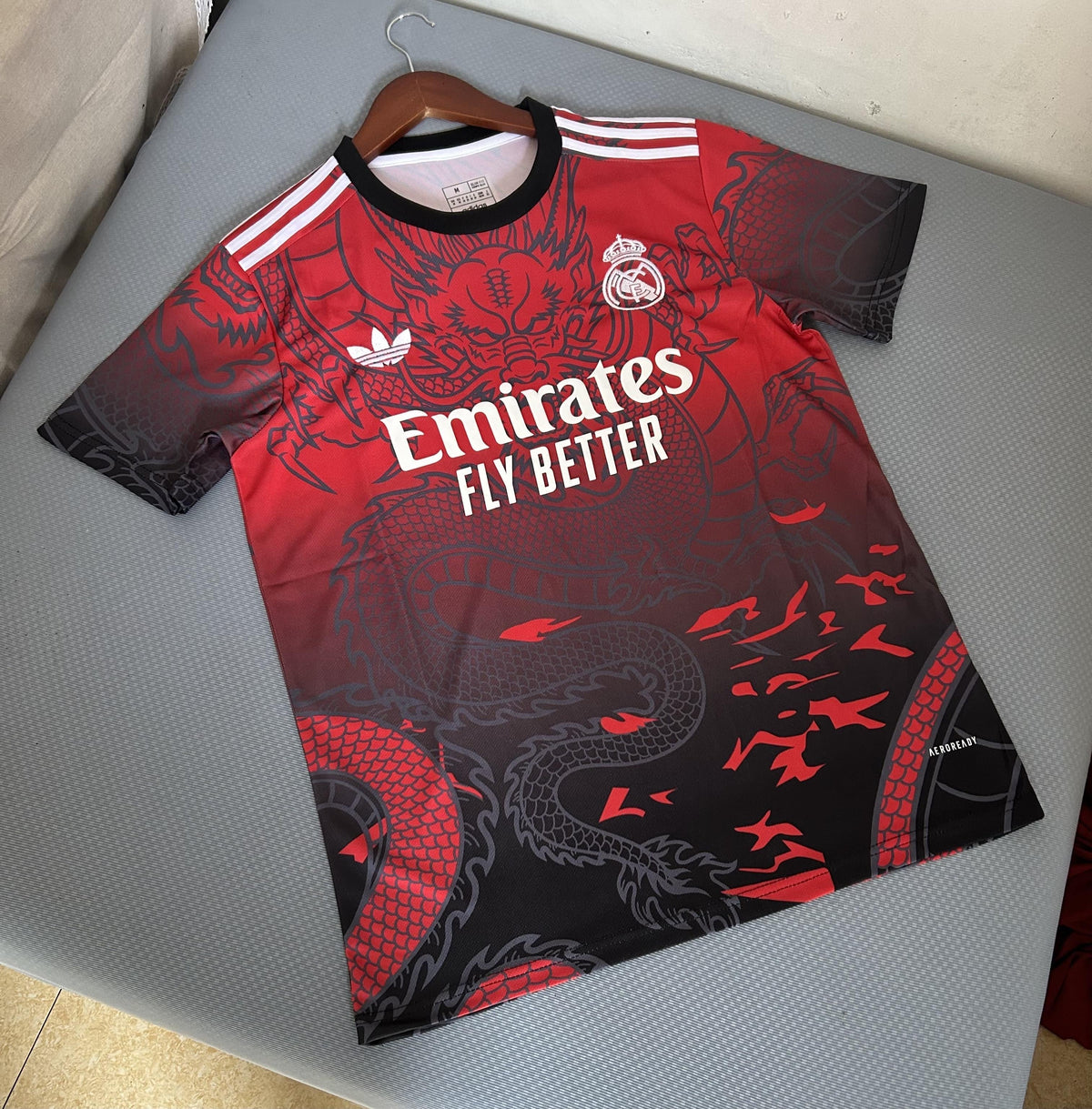 Liverpool Jersey Special Edition III 2025/2026