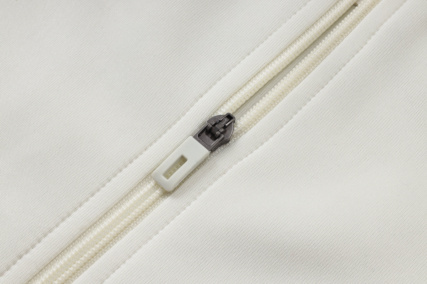 Bayern 2026/27 Full -Zip TrackSuit