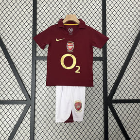 Kids Arsenal Kit 2005/06 - Retrﾃｴ
