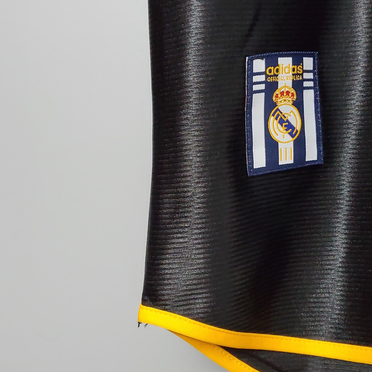 Real Madrid Retro Away Jersey 1998/1999