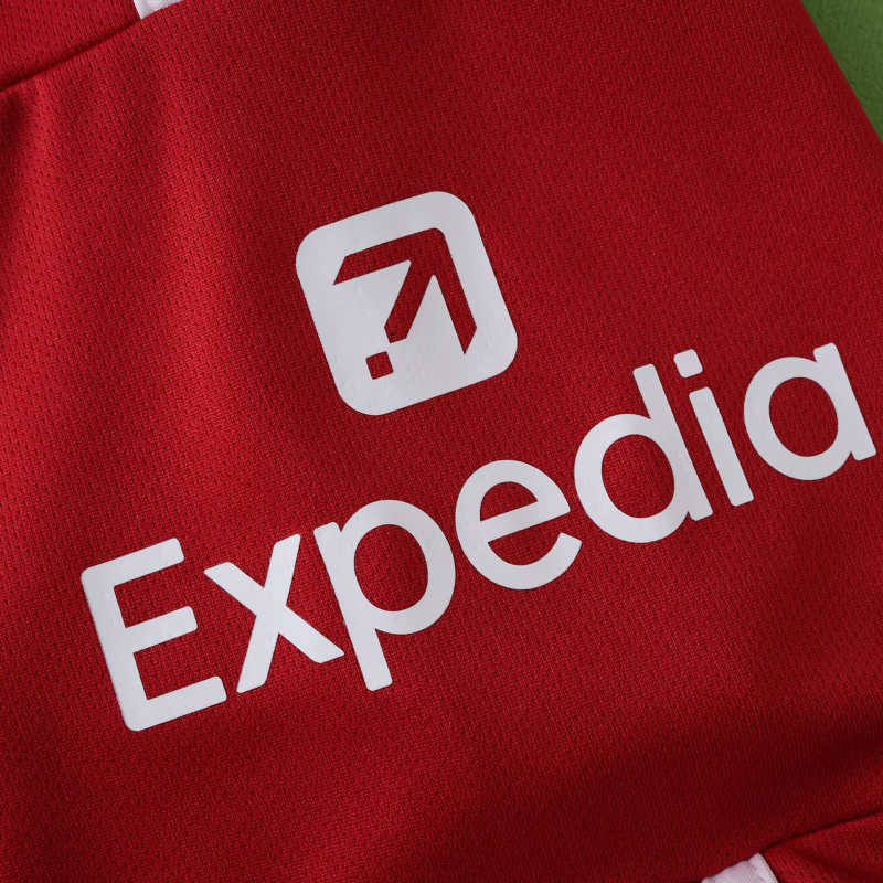 Liverpool Home Jersey 2025/26 - Long Sleeve