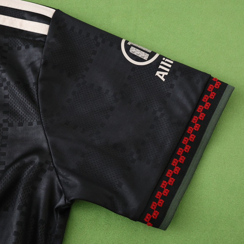 Kids Bayern Munich Jersey Champions League 2025/26