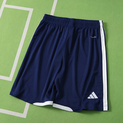 Shorts 26