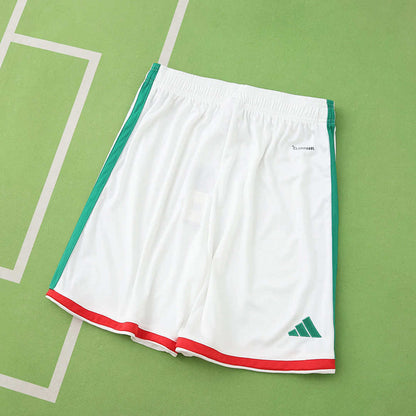 Shorts 26