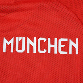 Bayern Munich Player Jersey Home 2025/26 - Long Sleeve