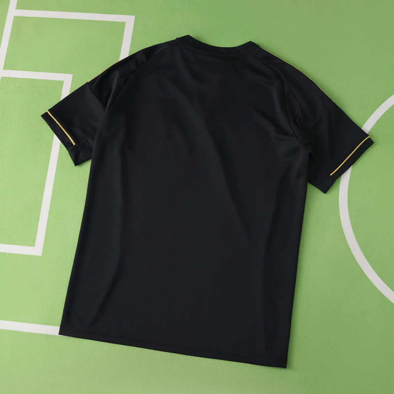 Liverpool Training Black Jersey 2025/26